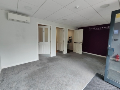 Peterborough, 541 Lincoln Road