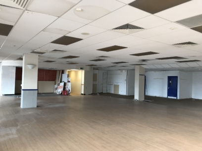 Wolverhampton, Unit 4, Market Plaza