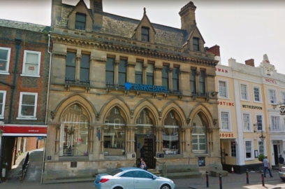 LEIGHTON BUZZARD – 2 Market Square