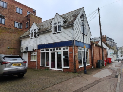 Royston, Newling House, Market Hill